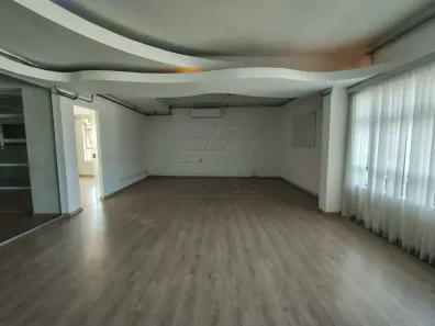 Sala Comercial para alugar, 141m² no Chácara Girassol, Americana