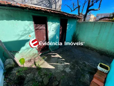 Sobrado com 4 Quartos à venda, 166m² no Vila Scarpelli, Santo André