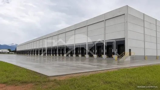 Galpão/Depósito/Armazém para alugar, 10160m² no Vila Nova, Joinville