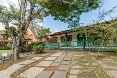 Casa de Condomínio com 3 Quartos à venda, 350m² no Badu, Niterói