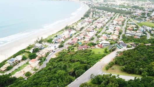 Lote/Terreno à venda, 672m² no Morrinhos, Garopaba