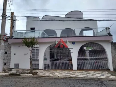 Sobrado com 3 Quartos à venda, 376m² no Jardim Realce, Suzano