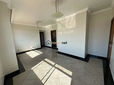 Apartamento com 4 Quartos para alugar, 130m² no Coração Eucarístico, Belo Horizonte