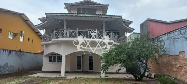 Sobrado com 5 Quartos à venda, 308m² no Sumaré, Caraguatatuba