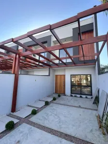 Casa com 3 Quartos à venda, 111m² no Saguaçu, Joinville