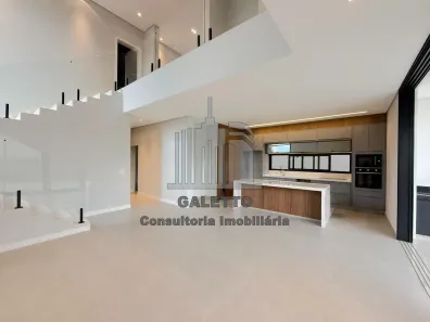 Sobrado com 4 Quartos à venda, 300m² no Loteamento Residencial Arborais, Campinas