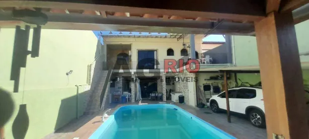 Casa com 4 Quartos à venda, 187m² no Realengo, Rio de Janeiro