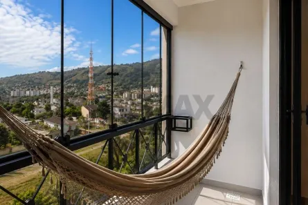 Apartamento com 2 Quartos à venda, 57m² no Jardim Carvalho, Porto Alegre