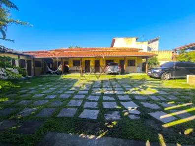 Casa com 8 Quartos à venda, 288m² no Jardim Nomar, Caraguatatuba