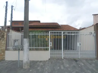 Casa com 3 Quartos à venda, 219m² no Jardim Rosely, Pindamonhangaba