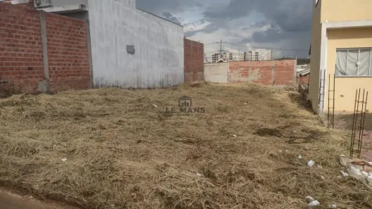 Lote/Terreno à venda, 250m² no Parque São Matheus, Piracicaba