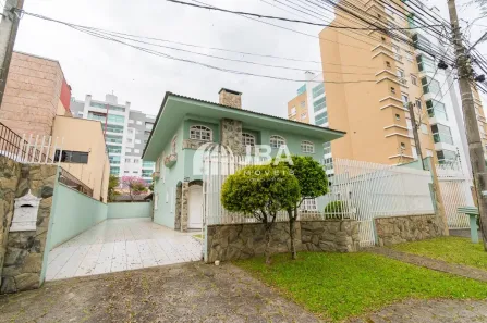 Casa com 4 Quartos à venda, 321m² no Boa Vista, Curitiba