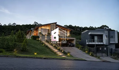 Lote/Terreno à venda, 300m² no São Giácomo, Caxias do Sul