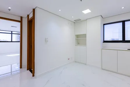 Ponto Comercial com 2 Quartos para alugar, 37m² no Higienópolis, São Paulo