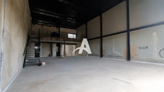 Galpão/Depósito/Armazém para alugar, 260m² no Morumbi, Uberlândia
