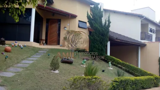 Casa de Condomínio com 3 Quartos à venda, 500m² no Vila Zezé, Jacareí
