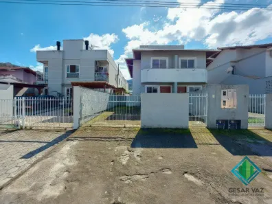 Sobrado com 2 Quartos à venda, 105m² no São Sebastião, Palhoça