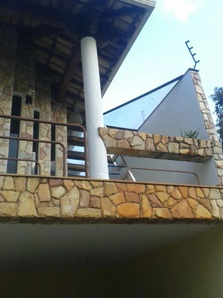 Casa com 3 quartos — Fernão Dias, Belo Horizonte