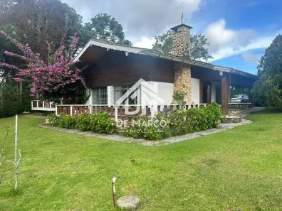 Casa com 4 Quartos à venda, 396m² no J Manancial, Campos do Jordão