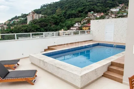 Apartamento com 2 Quartos à venda, 67m² no Centro, Florianópolis