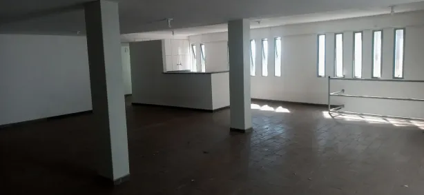 Galpão/Depósito/Armazém para alugar, 120m² no São Lucas, Belo Horizonte