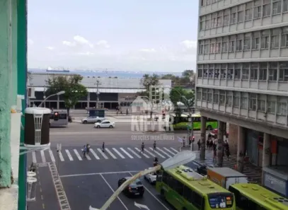 Sala Comercial à venda, 28m² no Centro, Niterói