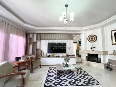 Casa com 3 Quartos à venda, 219m² no Estância Velha, Canoas