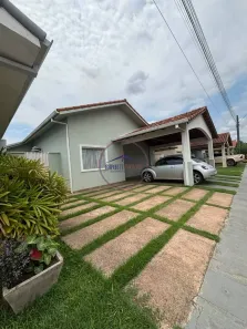 Casa de Condomínio com 3 Quartos para alugar, 300m² no Lagoa, Porto Velho