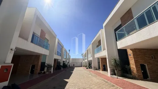 Casa de Condomínio com 3 Quartos à venda, 170m² no Jardim Vitória, Goiânia