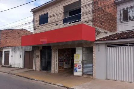Casa com 6 Quartos à venda, 350m² no Jacintinho, Maceió