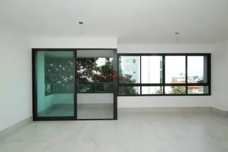 Apartamento com 3 Quartos para alugar, 140m² no Serra, Belo Horizonte