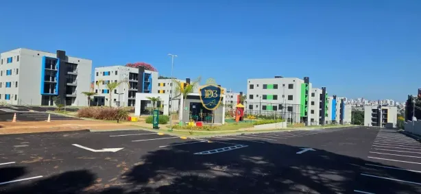 Apartamento com 2 Quartos à venda, 46m² no Uvaranas, Ponta Grossa