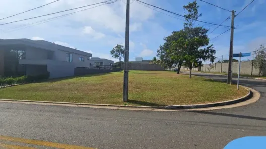 Lote/Terreno à venda, 894m² no Jardins Lisboa, Goiânia