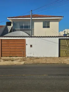 Sobrado com 4 Quartos à venda, 230m² no Moinho dos Ventos, Goiânia