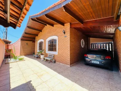 Casa com 4 Quartos à venda, 175m² no Jardim Casablanca, Peruíbe