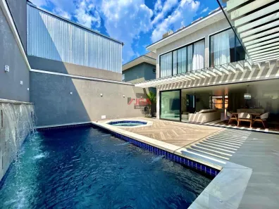 Casa de Condomínio com 3 Quartos à venda, 336m² no Jardim Campo Grande, São Paulo