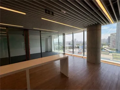 Sala Comercial para alugar, 1602m² no Parque Industrial Tomas Edson, São Paulo