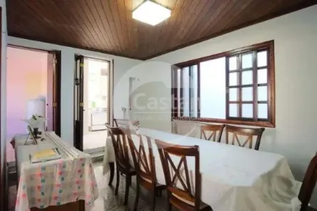 Casa com 3 Quartos à venda, 207m² no Vila Carrão, São Paulo