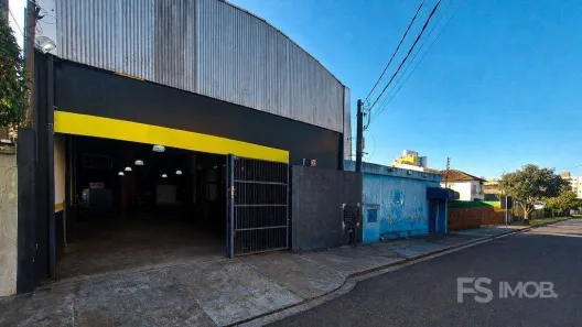 Galpão/Depósito/Armazém à venda, 250m² no Vitória, Londrina