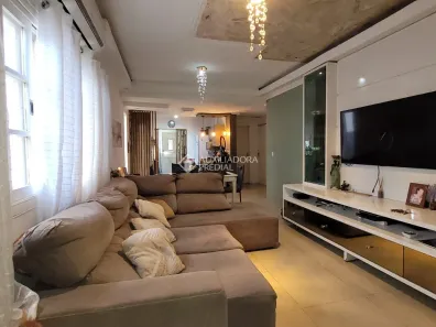 Casa com 3 Quartos à venda, 170m² no Cavalhada, Porto Alegre