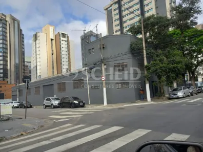 Galpão/Depósito/Armazém para alugar, 720m² no Chácara Santo Antônio (Zona Sul), São Paulo