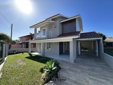 Sobrado com 3 Quartos à venda, 179m² no , Imbé