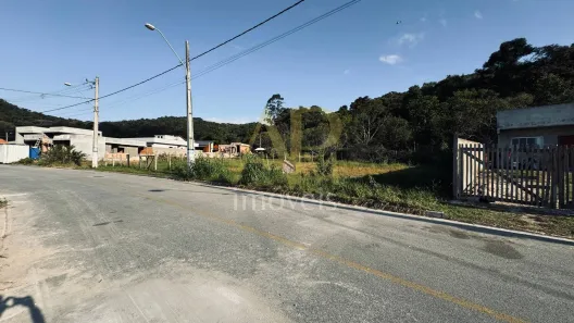 Lote/Terreno à venda, 296m² no Forquilhas, São José