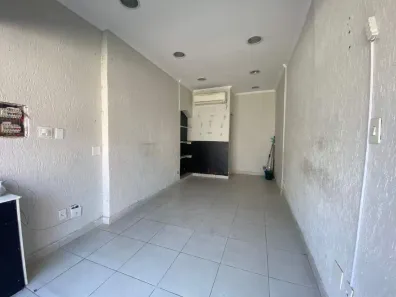 Ponto Comercial para alugar, 25m² no Centro, São Vicente