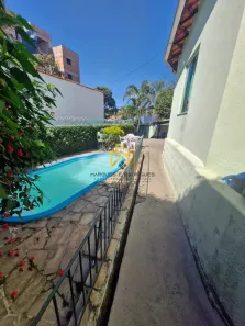 Casa com 5 Quartos à venda, 223m² no Santa Amélia, Belo Horizonte
