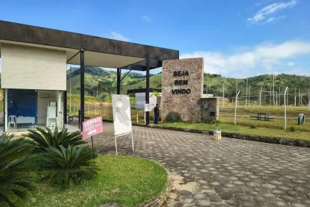 Lote/Terreno à venda, 507m² no Centro, Bicas