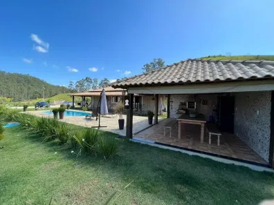 Fazenda/Sítio com 3 Quartos à venda, 200m² no Granjas Bethel, Juiz de Fora