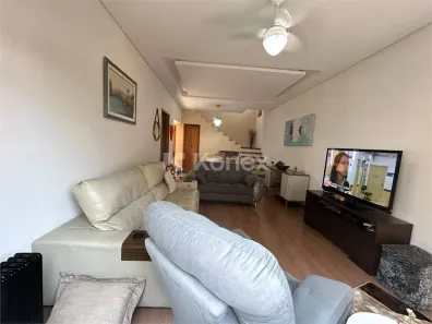 Sobrado com 6 Quartos à venda, 300m² no Vila do Encontro, São Paulo