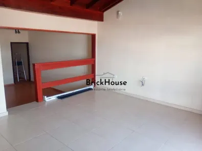 Casa com 2 Quartos à venda, 160m² no Reneville, Mairinque