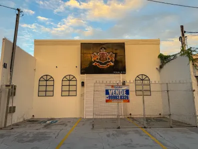 Imóvel Comercial com 1 Quarto à venda, 240m² no Farolândia, Aracaju